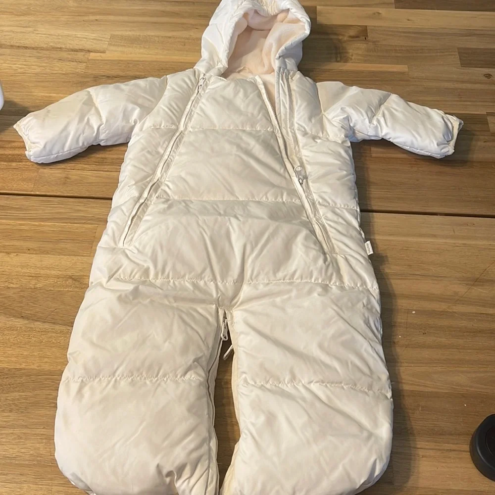 GAP snowsuit